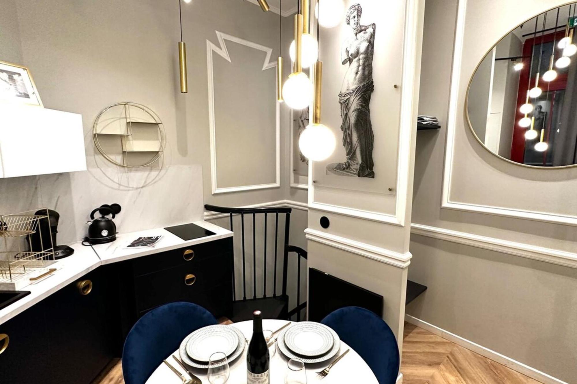 Palais Royal - Chez Lucas Appartement Parijs Buitenkant foto
